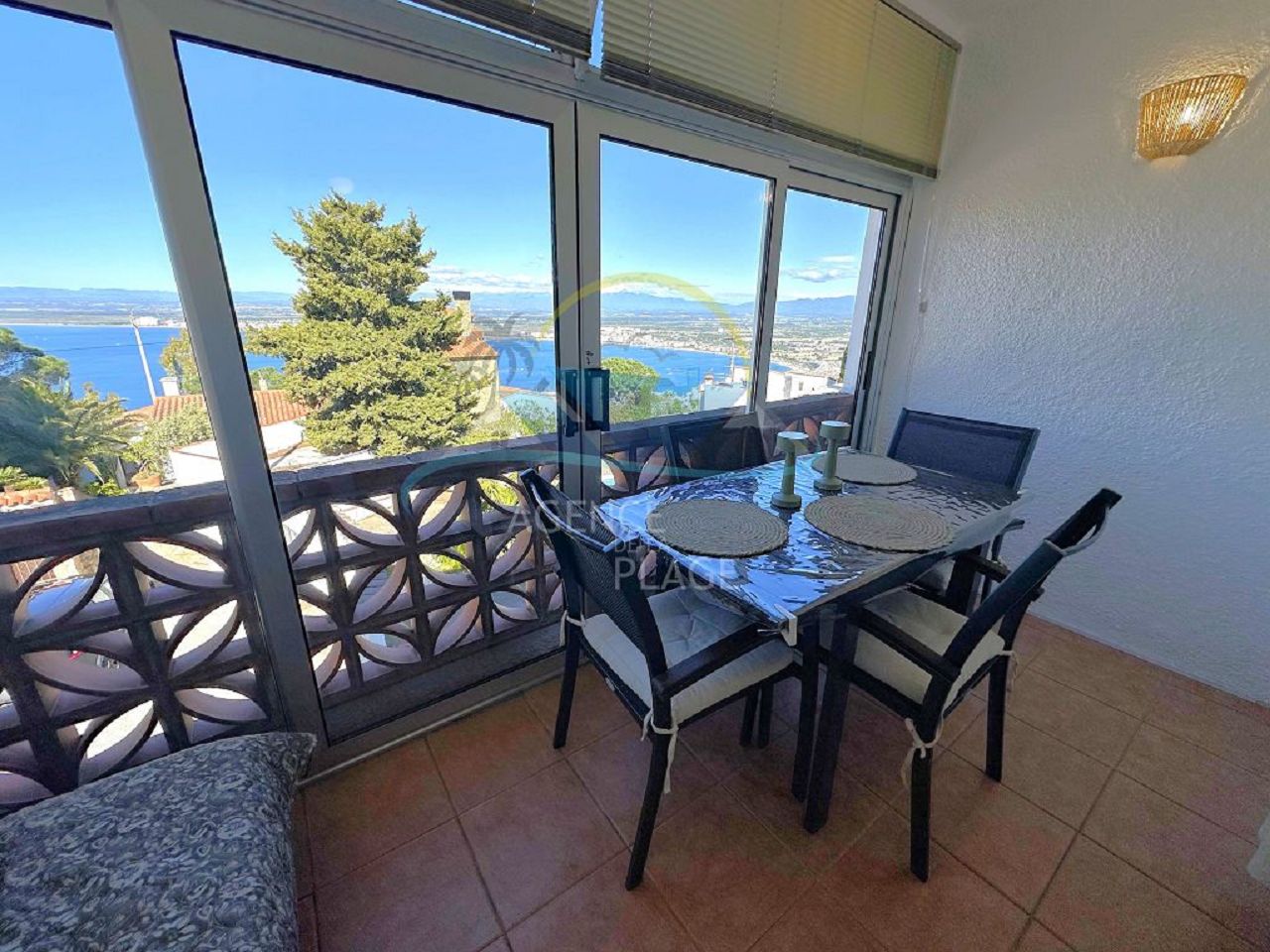 Appartement Studio PUIG ROM, CANYELLES, ALMADRAVA 159000€ AGENCE DE LA PLAGE Appartement Studio PUIG ROM, CANYELLES, ALMADRAVA 159000€ AGENCE DE LA PLAGE